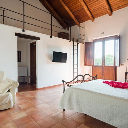 Masseria A Quaranta - Rooms & Events San Marco Evangelista エクステリア 写真