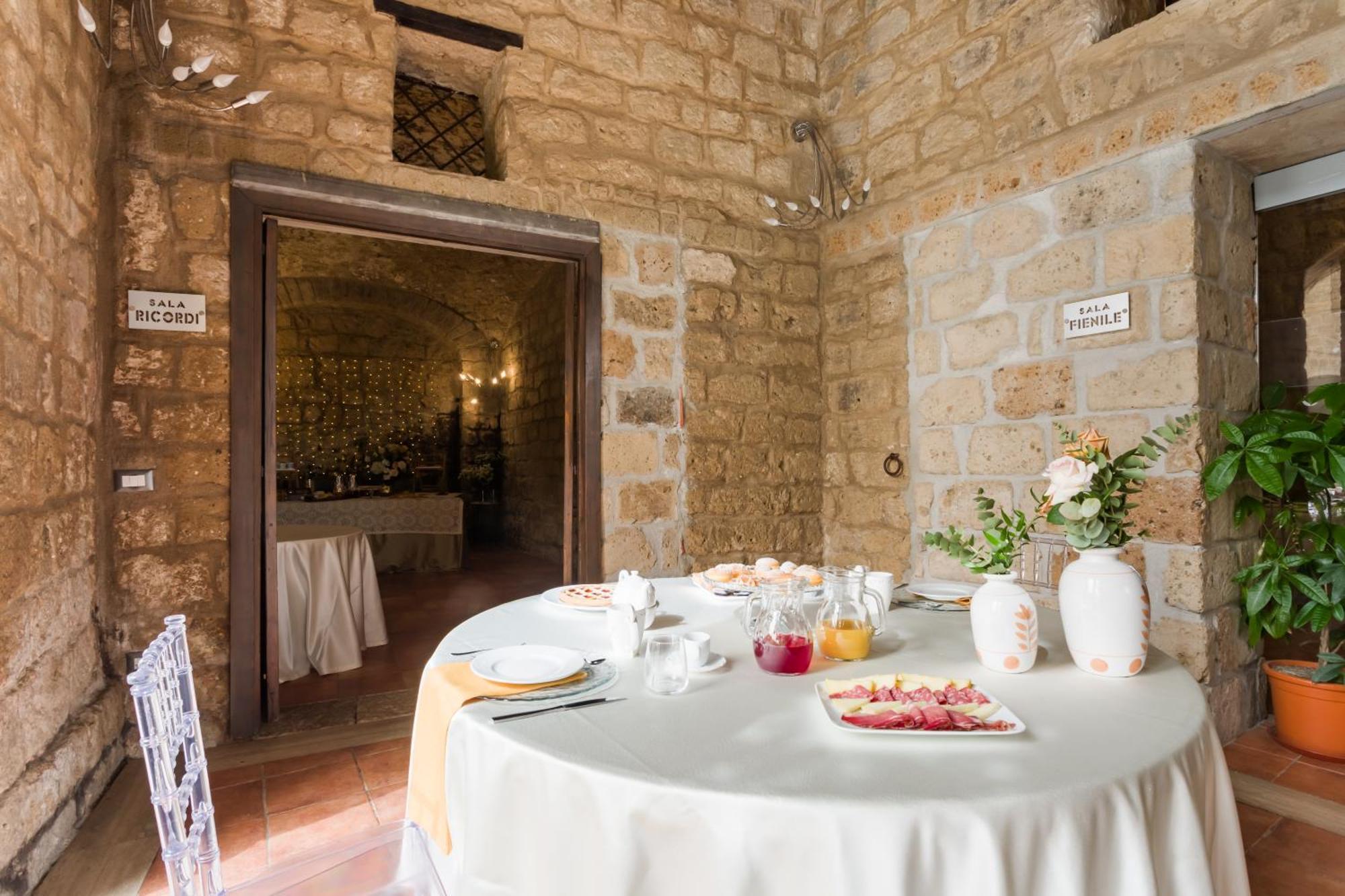 Masseria A Quaranta - Rooms & Events San Marco Evangelista エクステリア 写真