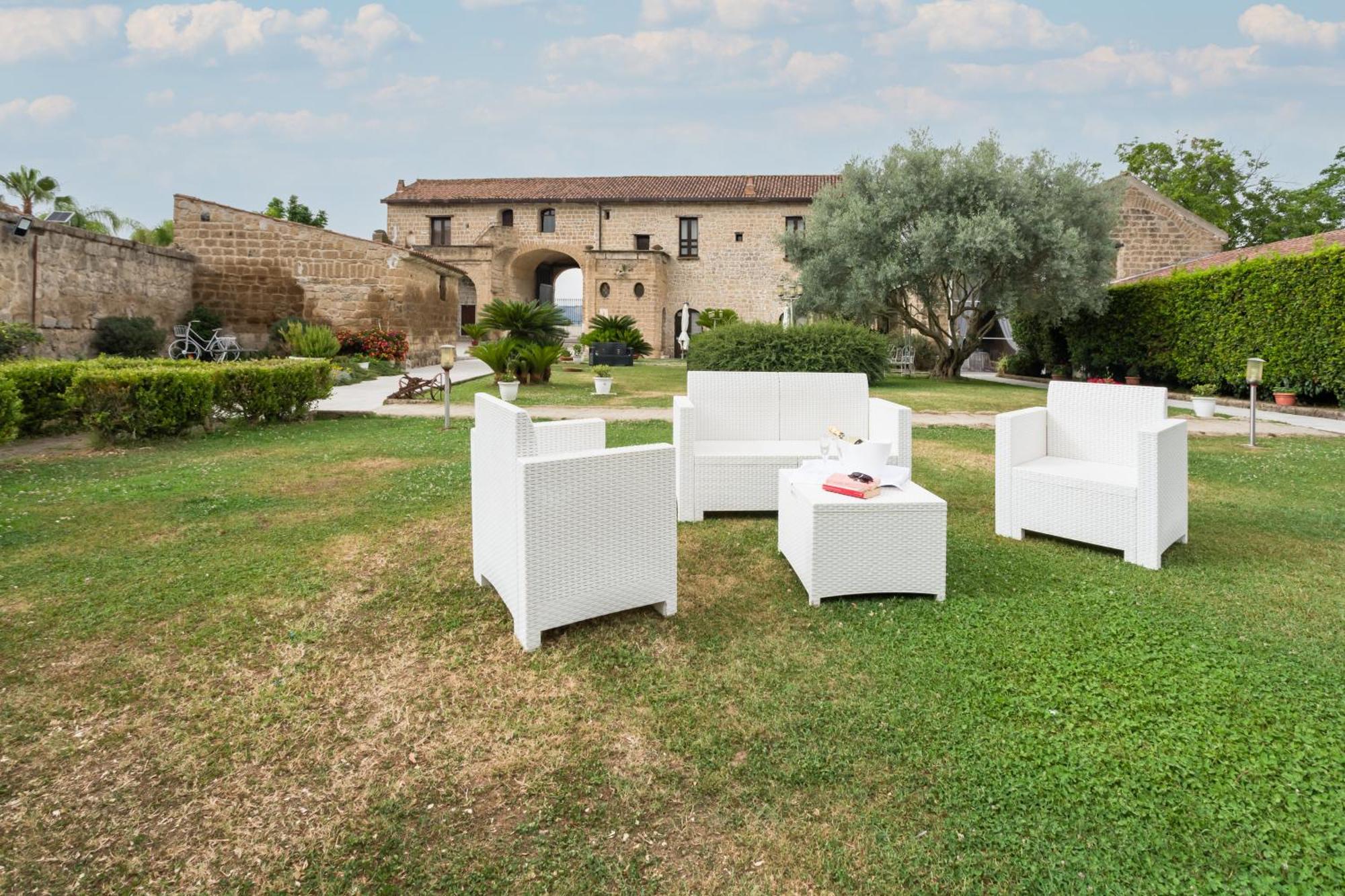Masseria A Quaranta - Rooms & Events San Marco Evangelista エクステリア 写真