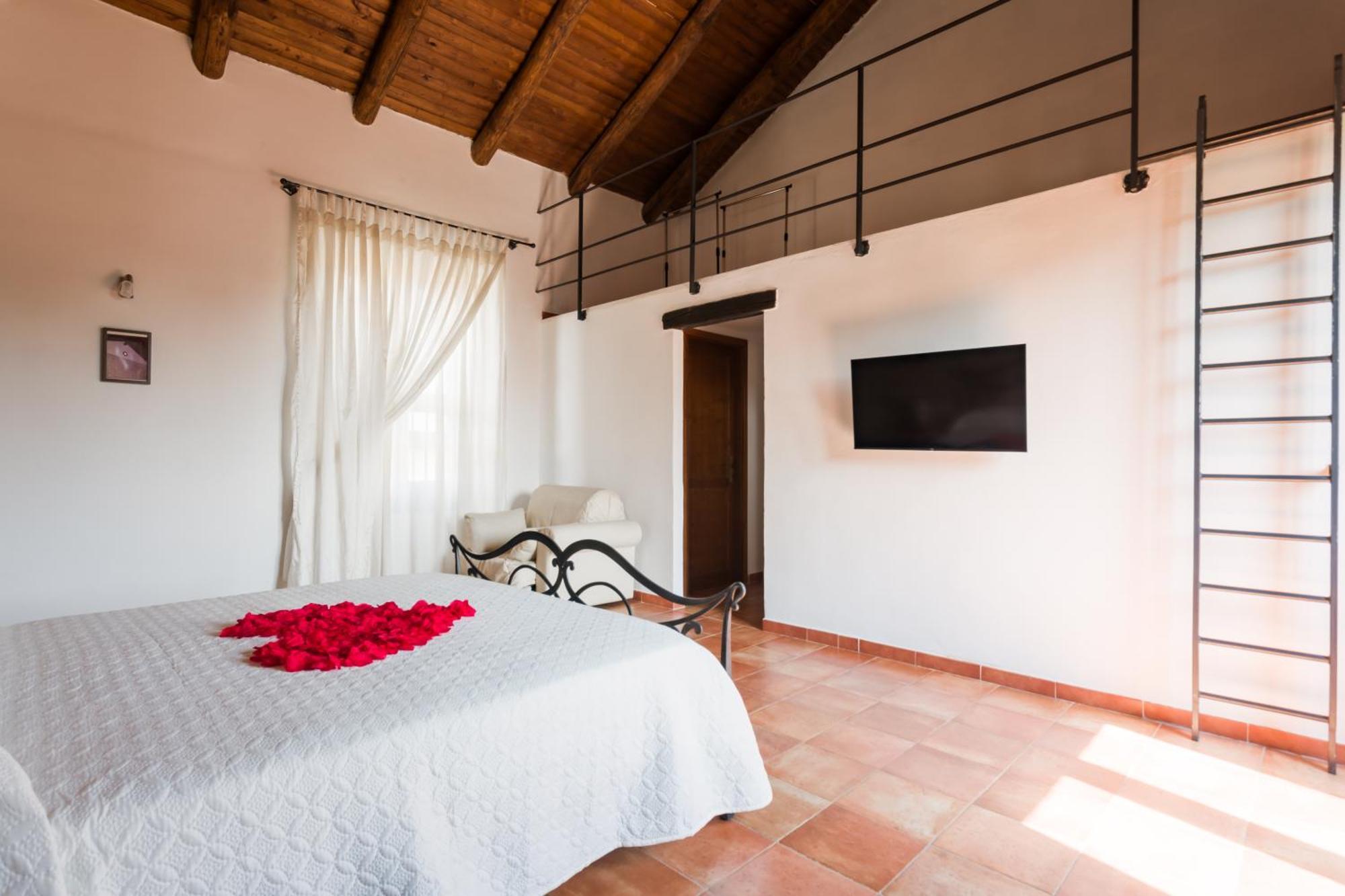 Masseria A Quaranta - Rooms & Events San Marco Evangelista エクステリア 写真